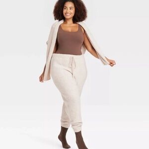 Auden Cream Women's Track Pants